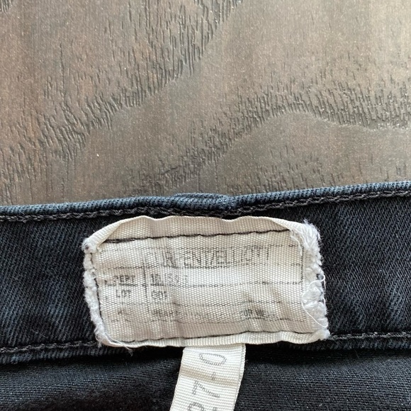 Current Elliott High Waisted Black Dark Wash Stiletto Jeans Jean Denim Size 27 - Picture 4 of 7